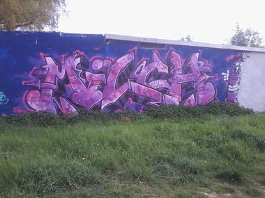 Graffiti Wall in Mainz - Photo by streetpsycho - Milch, Mainz