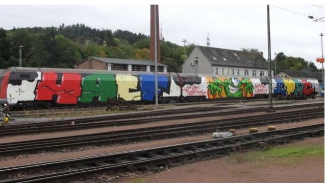 Graffiti Train - Photo by streetview - HACF, EPSC