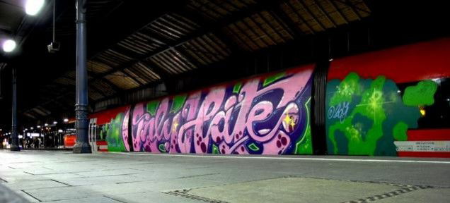 Graffiti Train - Photo by streetview - OH, Bonn, Only