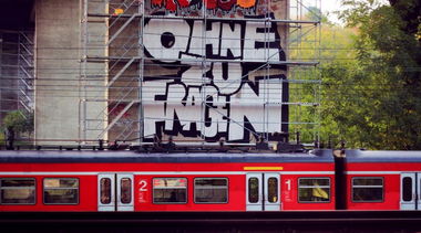 Graffiti Wall - Photo by streetview - Ohne, zu, fragen...