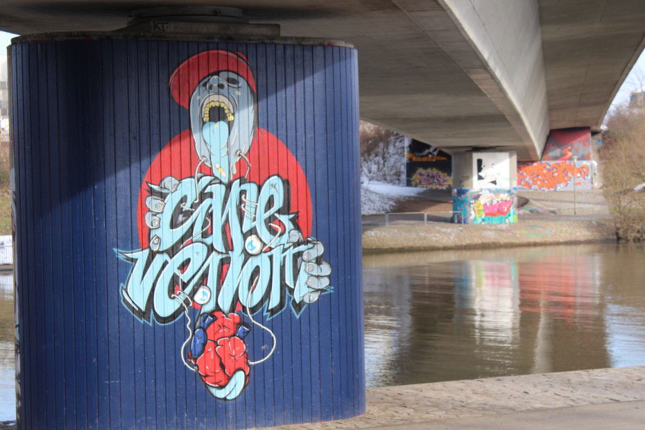 Graffiti Wall - Photo by streetview - Cane, Venom, KT