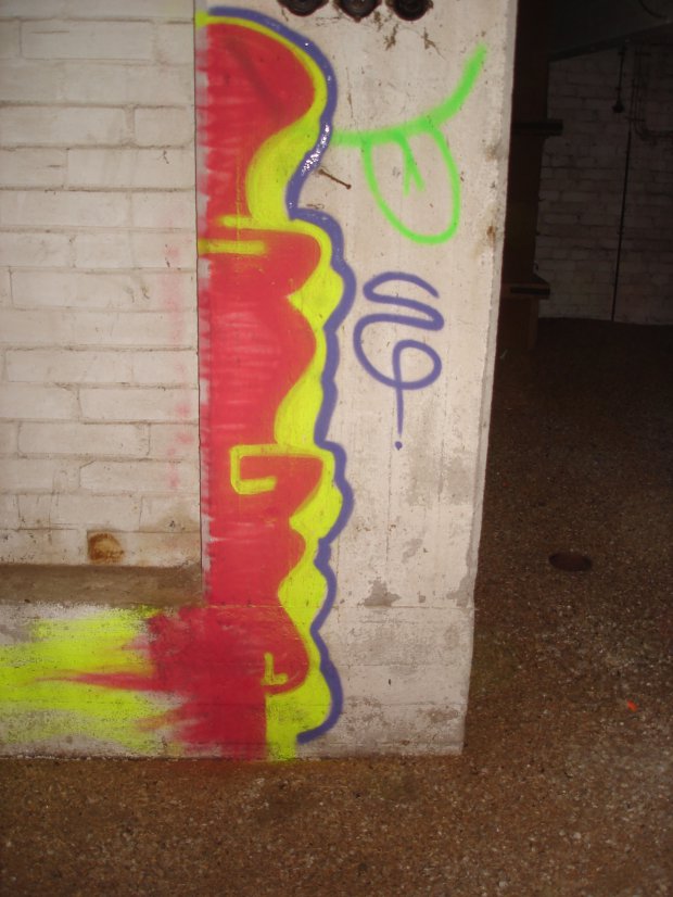 Graffiti Wall - Photo by streetwizard