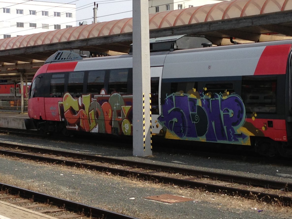 Graffiti Train in Villach - Photo by stuttgart0711 - Stomp, Stopp, Austria (2013)