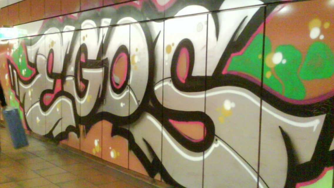 Graffiti Bombing in Stuttgart - Photo by stuttgart0711 - Egos, stuttgart, ryzar (2011)