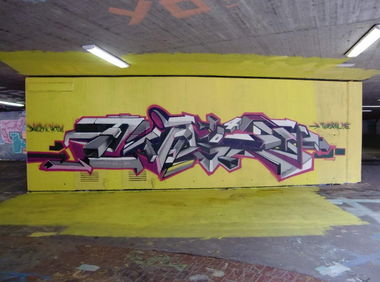 Graffiti Wall in Stuttgart - Photo by stuttgart0711 - dingo, tda, stuttgart (2012)