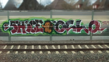 Graffiti Wall in Stuttgart - Photo by stuttgart0711 - shice, oslo, trainline (2012)