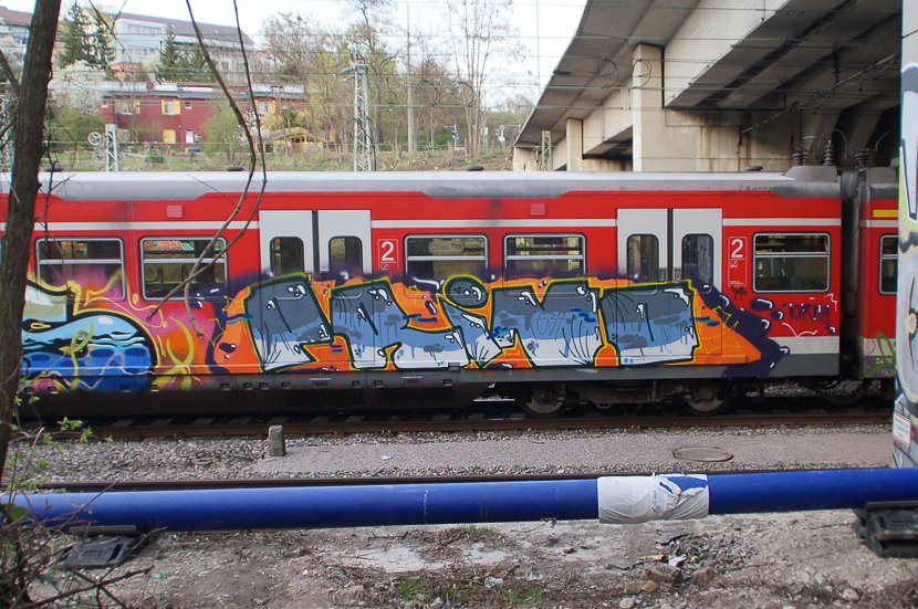Graffiti Train - Photo by stuttgart0711 - prino, sbahn, stuttgart (2013)