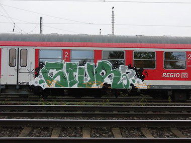 Graffiti Train - Photo by stuttgart0711 - stur, beats, tbk (2013)