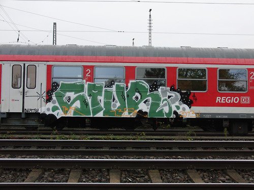 Graffiti Train - Photo by stuttgart0711 - stur, beats, tbk (2013)