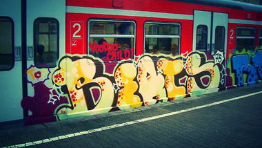 Graffiti Train - Photo by stuttgart0711 - beats, sbahn, stuttgart (2013)