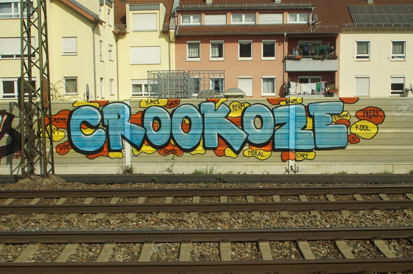 Graffiti Wall - Photo by stuttgart0711 - crook, oze, creme (2012)
