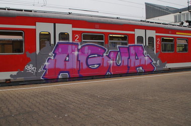 Graffiti Train - Photo by stuttgart0711 - agua, 637, crew (2014)