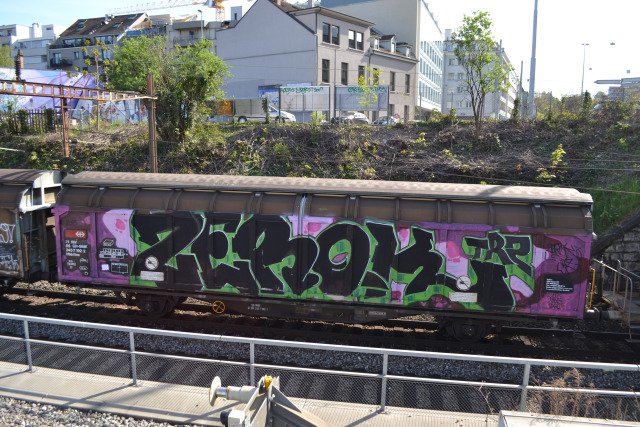 Graffiti Train - Photo by stuttgart0711 - zerok, cargo, güter (2014)