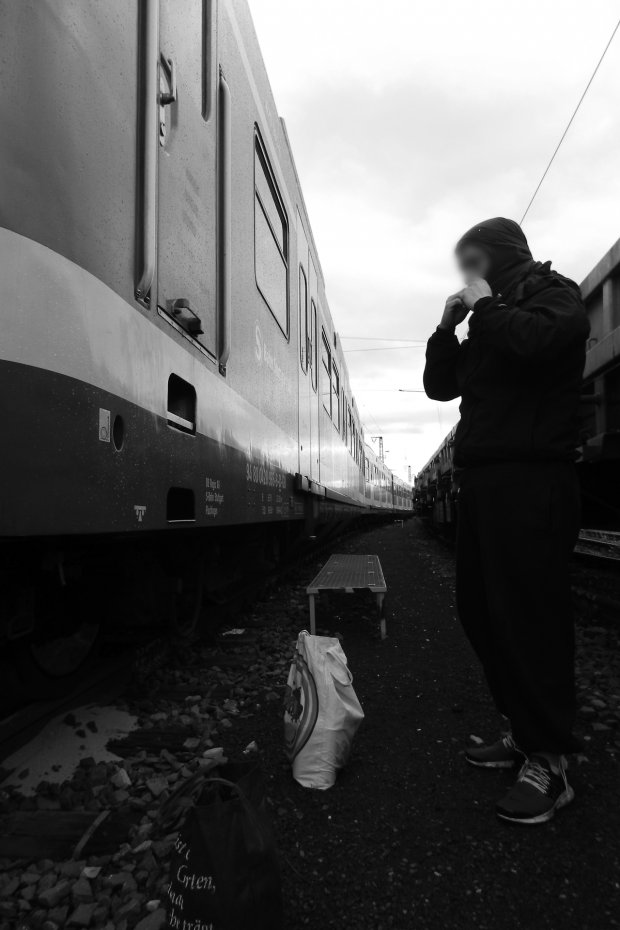 Graffiti Artwork - Photo by stuttgart0711 - kamikaze, sbahn, stuttgart (2013)