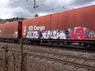 Graffiti Train - Photo by stuttgart0711 - iros, emor, osik (200?)