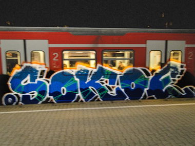 Graffiti Train - Photo by stuttgart0711 - sokoe, stuttgart, sbahn (2012)
