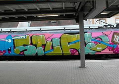 Graffiti Train - Photo by stuttgart0711 - stur, wholecar, stuttgart (2010)