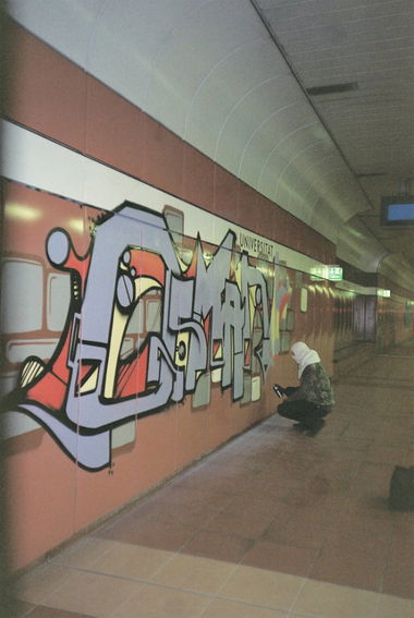 Graffiti Wall - Photo by stuttgart0711 - osman, action, universität (2009)