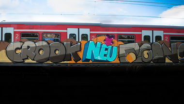 Graffiti Train - Photo by stuttgart0711 - crook, neu, jean (2014)