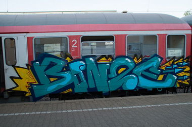 Graffiti Train - Photo by stuttgart0711 - bonze, regionalbahn, stuttgart (2014)