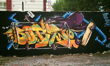 Graffiti Wall - Photo by subtwo