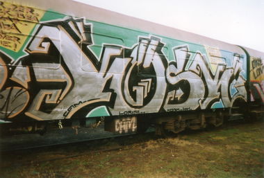 Graffiti Train - Photo by suburban - KOSK, REZA, SPACE (2001)