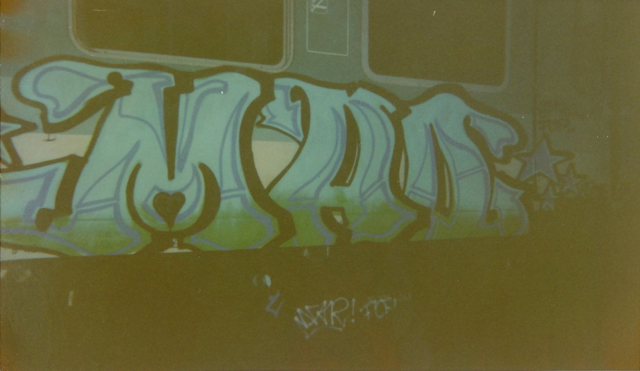 Graffiti Train - Photo by suburban - MADone, SMBA, 1995 (1995)