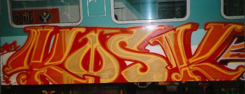 Graffiti Train - Photo by suburban - KOSK, ARTA, ENZ (1996)