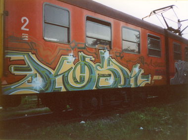 Graffiti Train in Poland - Photo by suburban - KOSK, SMBA, STEM (2002)