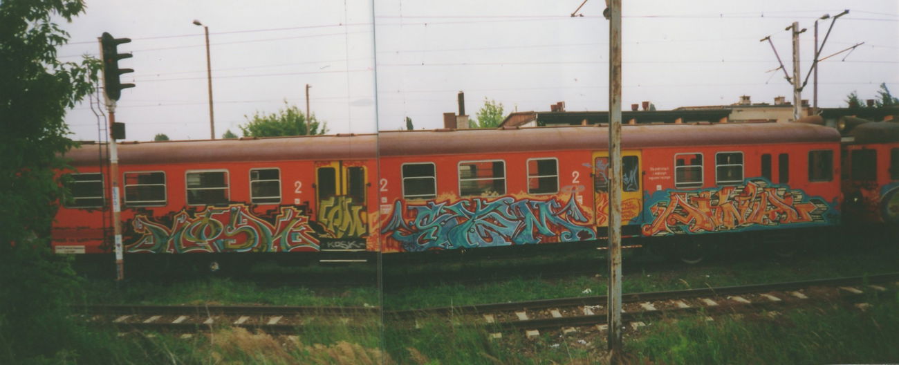 Graffiti Train in Poland - Photo by suburban - CRIME, AND, MUZIK (2002)
