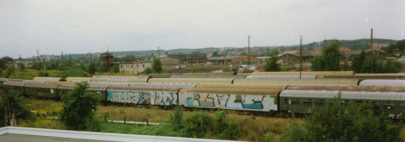 Graffiti Train - Photo by suburban - ARTA, KOSK, SPACE (1995)
