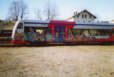 Graffiti Train - Photo by suburban - ZOCK, KOSK, STEM (2002)