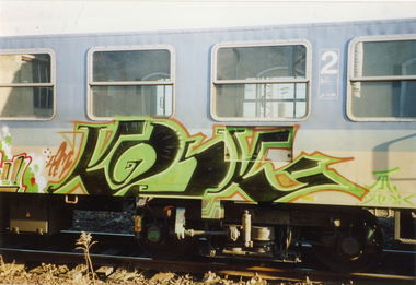 Graffiti Train - Photo by suburban - KEZAR, ZERMON, ARTA (1999)