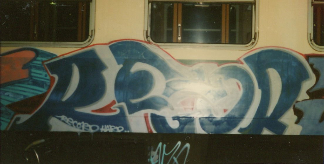 Graffiti Train - Photo by suburban - RECORD, TRONIC, KOSK (1995)