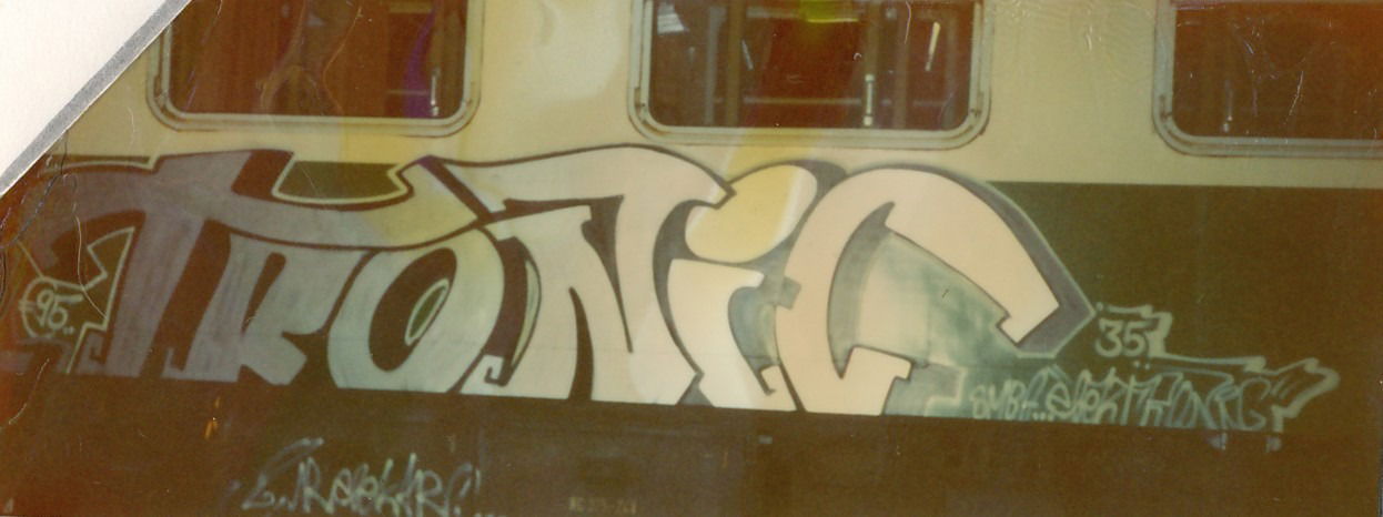 Graffiti Train - Photo by suburban - TRONIC, SMBA, GTI (1995)