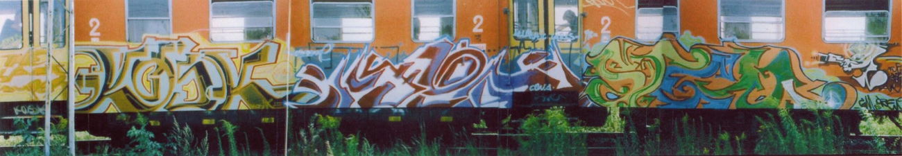 Graffiti Train in Poland - Photo by suburban - STER, ISEA, KOSK (1998)