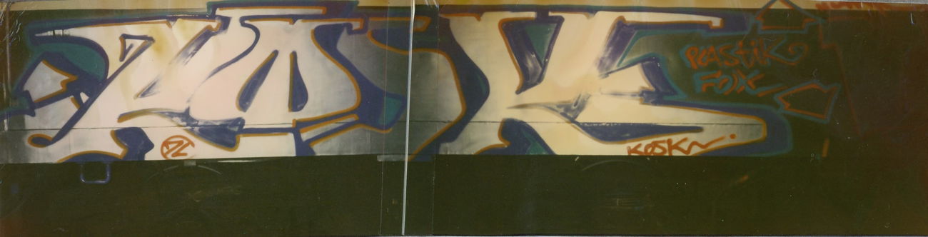 Graffiti Train - Photo by suburban - KOSK, ARTA, STEM (1996)