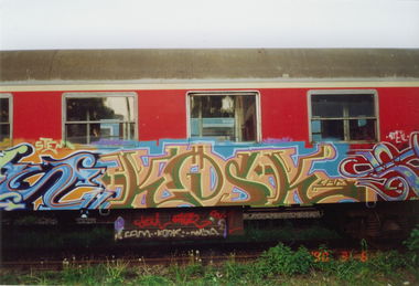 Graffiti Train in Poland - Photo by suburban - DINAR, ARTA, SPACE (2000)
