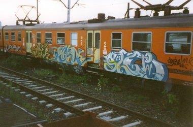 Graffiti Train in Poland - Photo by suburban - STER, KOSK, SHED (1998)