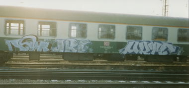 Graffiti Train - Photo by suburban - KOSK, ARTA, SMBA (1995)