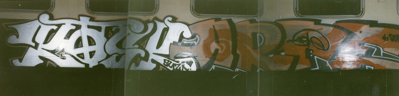Graffiti Train - Photo by suburban - KOSK, ARTE, SMBA (1995)