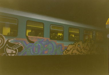 Graffiti Train - Photo by suburban - ISEA, KOSK, ARTA (1997)