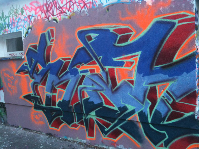 Graffiti Wall - Photo by suchone