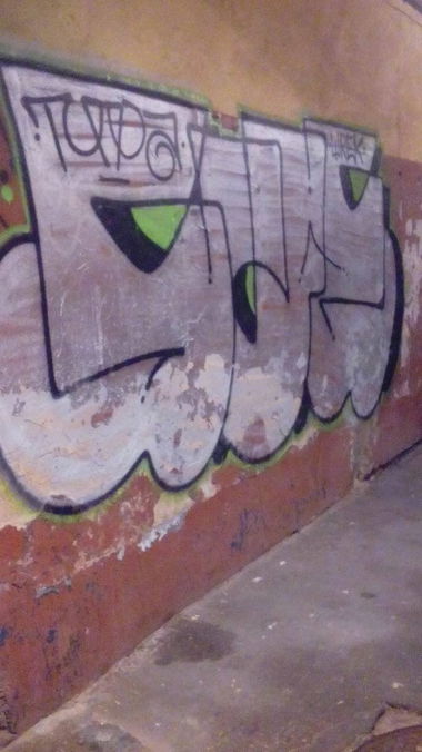 Graffiti Wall - Photo by suicide