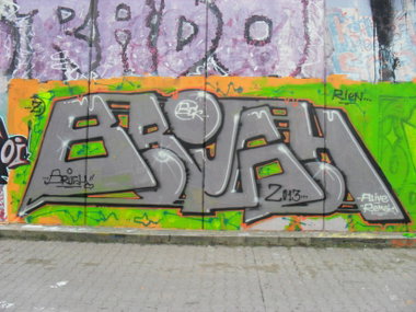 Graffiti Wall - Photo by swag90 - BRUSH (2013)