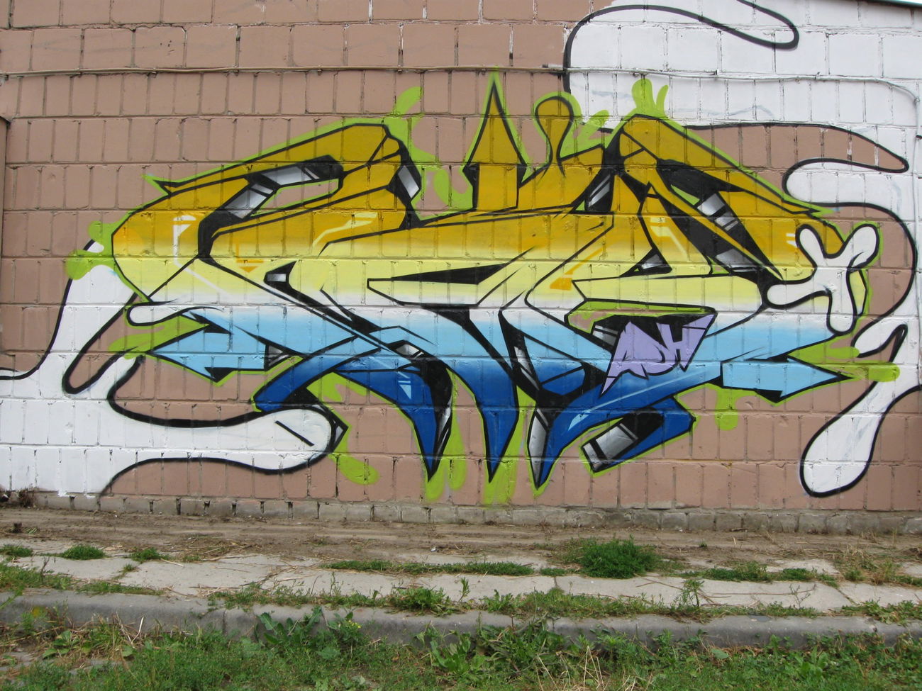 Graffiti Wall - Photo by tabor1 (2011)