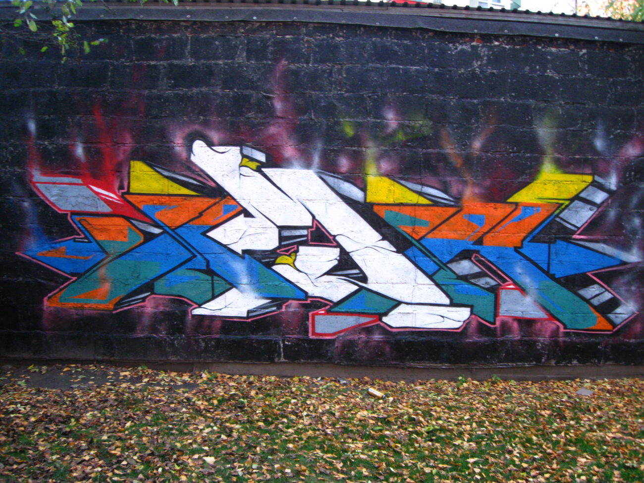 Graffiti Wall - Photo by tabor1