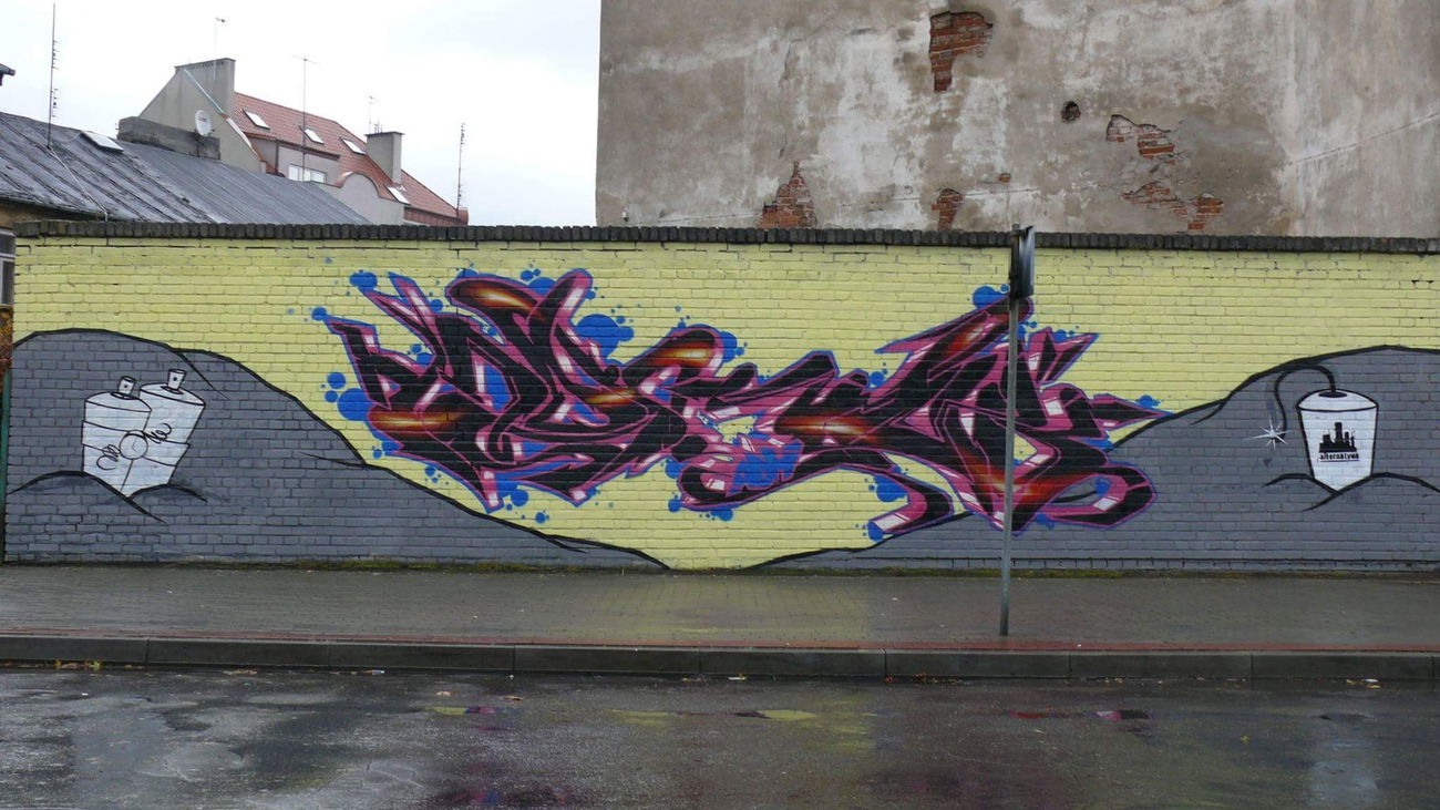 Graffiti Wall - Photo by tabor1 - 2008