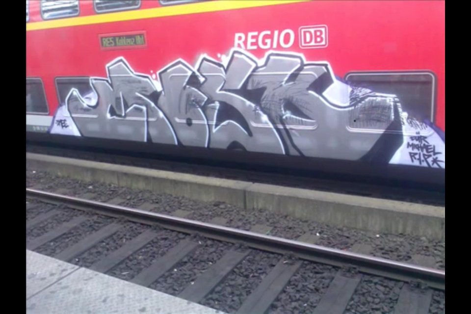 Graffiti Train - Photo by taggman143