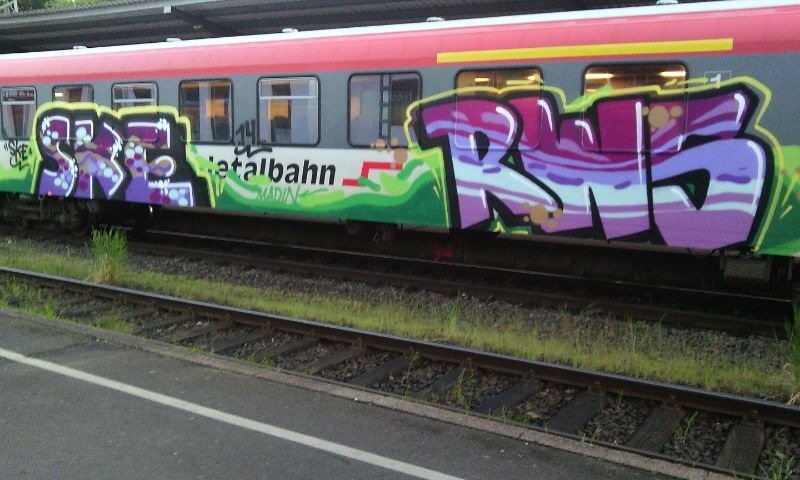 Graffiti Train - Photo by taggman143